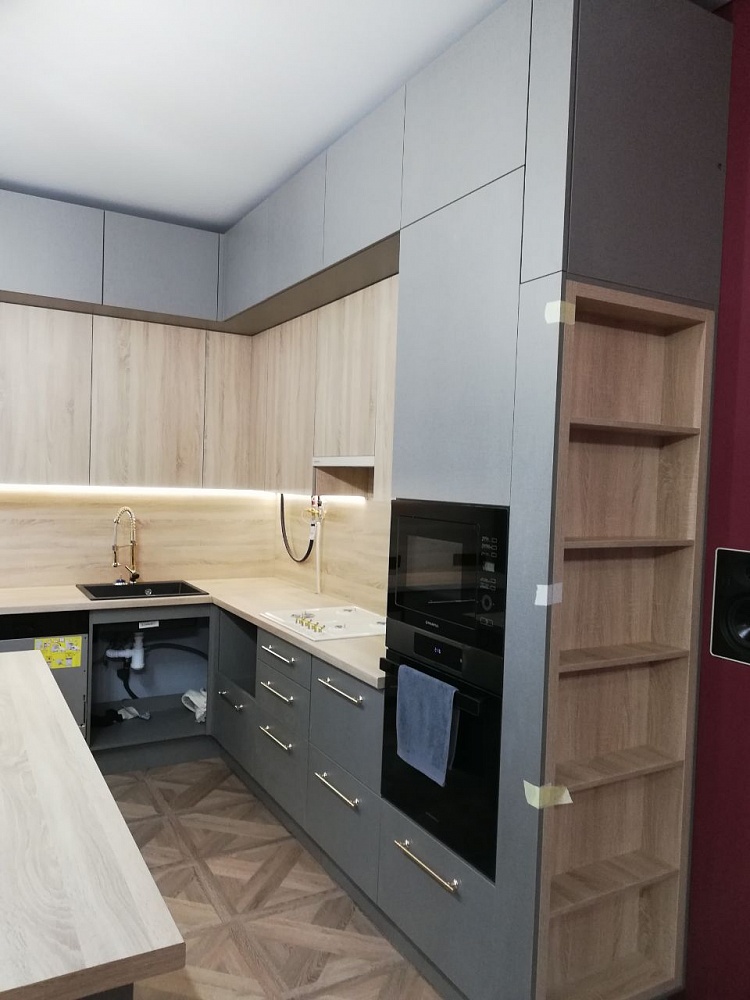 Кухня с островом