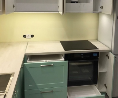 Кухонный гарнитур модерн 9