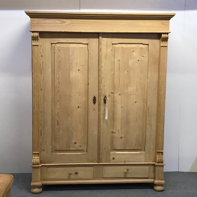 Шкаф Жоффрей (сосна)