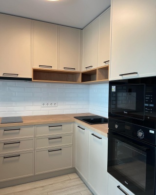 Кухонный гарнитур модерн 18