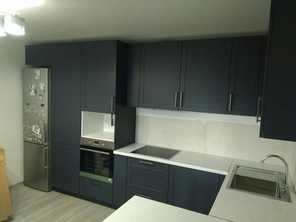 Кухня с фасадами МДФ пленка