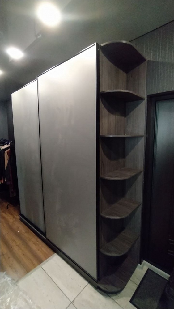 Шкаф-купе практичный и удобный