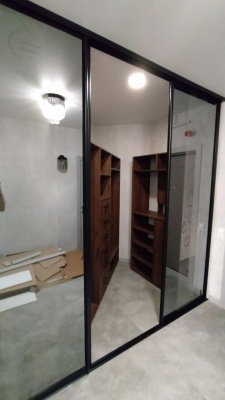  Шкаф гардеробная