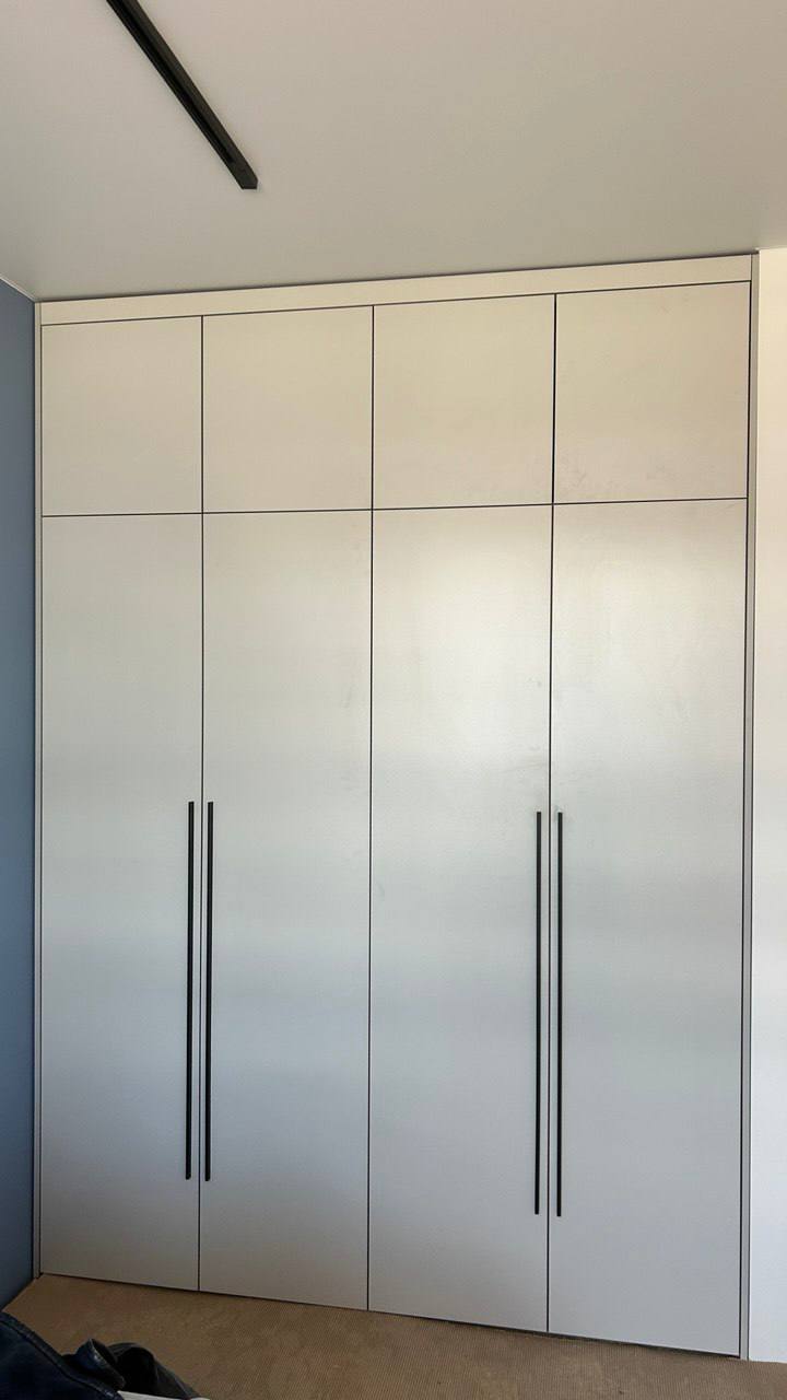 Шкаф Эрнест