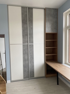 Шкаф с рабочей зоной 1