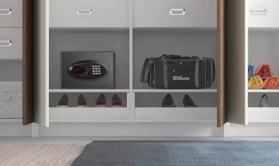 Распашной шкаф «Лорена»