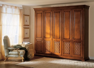 Распашной шкаф «Кармен»