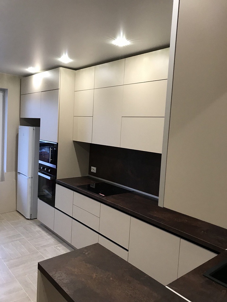 Кухня с фасадами МДФ Пластик 2