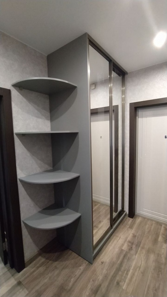 Шкаф-купе практичный и удобный