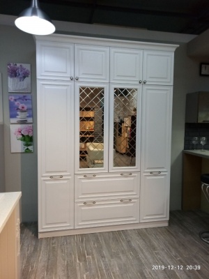 Шкаф с фасадами МДФ эмаль