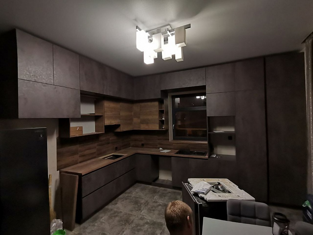 Кухня с фасадами МДФ Пластик