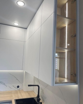 Кухонный гарнитур модерн 24