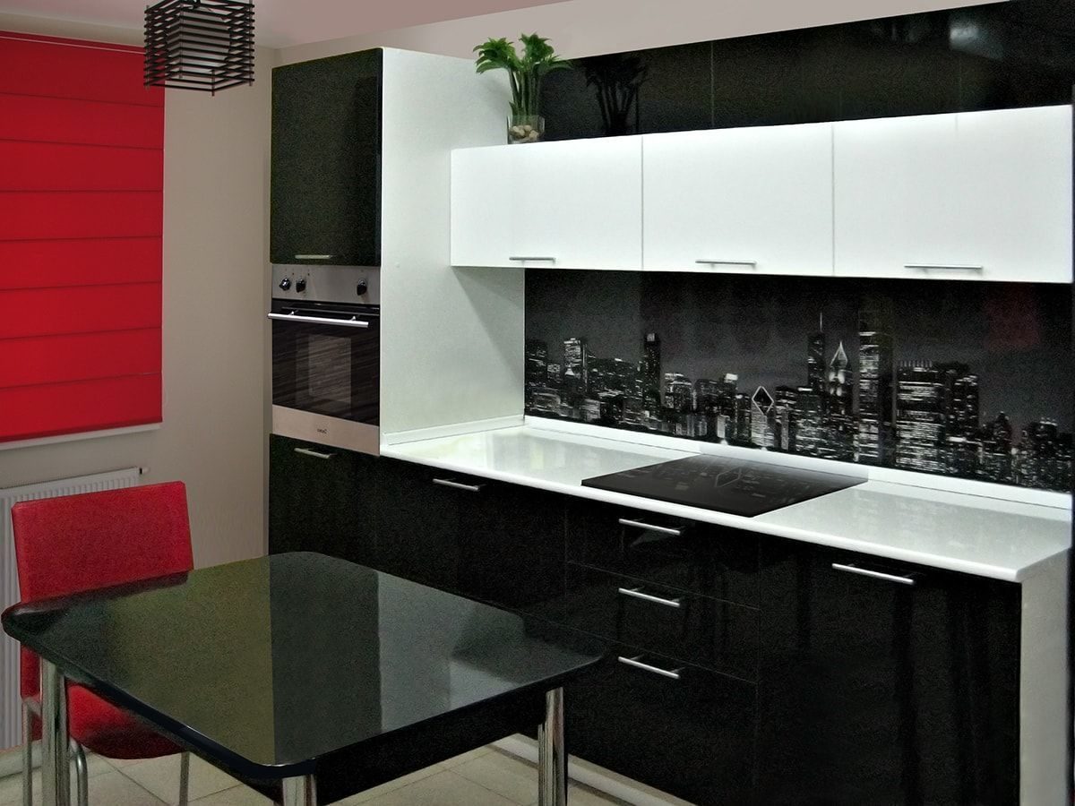 Кухонный гарнитур в черно белом цвете